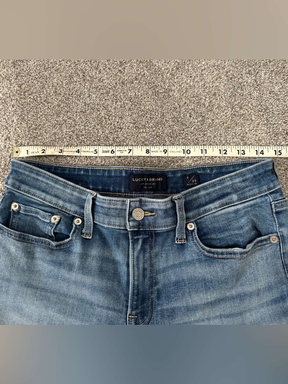 Lucky Brand Women's Straight Cropped Jeans in Medium Blue Wash Size 6 - Picture 5 of 9